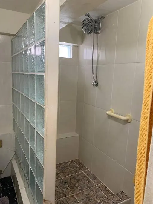 Modern Apartment In Goodwill